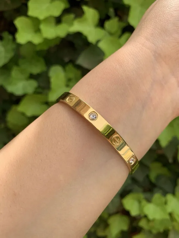 The_Eternal_Promise_Oval_Bangle-Anti_Tarnish_Daily_Wear_Stakable_Kadas