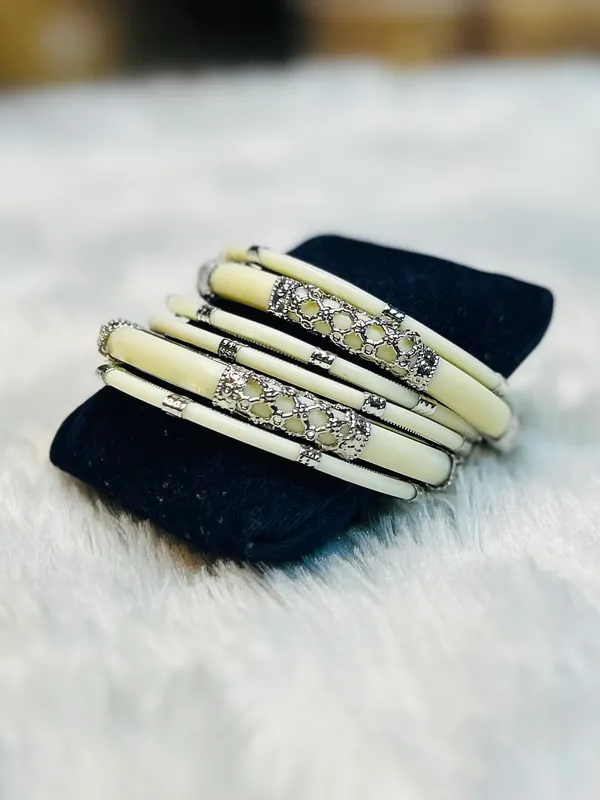 White_Acrylic_Premium_Ivory_Look_a_like_Bangle_set_V_2.0_(Set_of_6_Bangles)