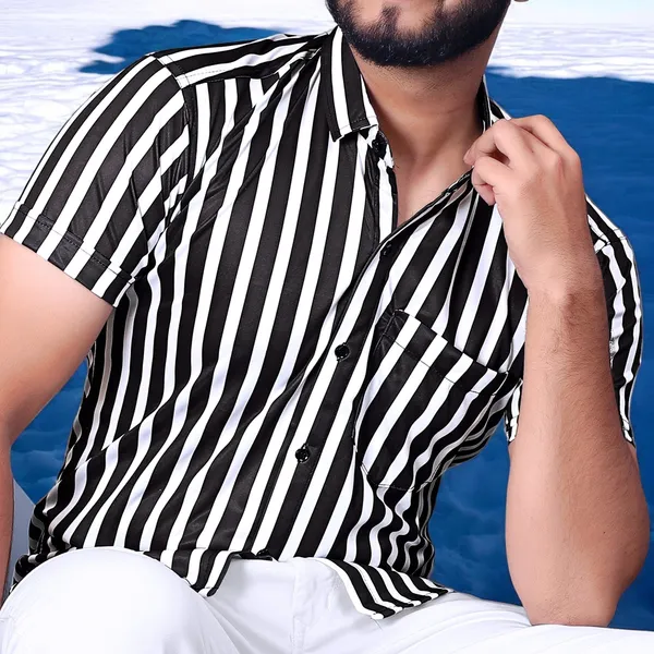 White_&_Black_Lycra_Blend_Short_Sleeve_Printed_Shirt_For_Men