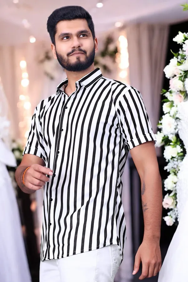 Multicolor_Lycra_Blend_Half_Sleeve_Checkered_Shirt_For_Men