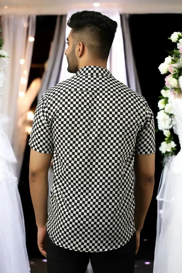 Multicolor_Lycra_Blend_Half_Sleeve_Checkered_Shirt_For_Men