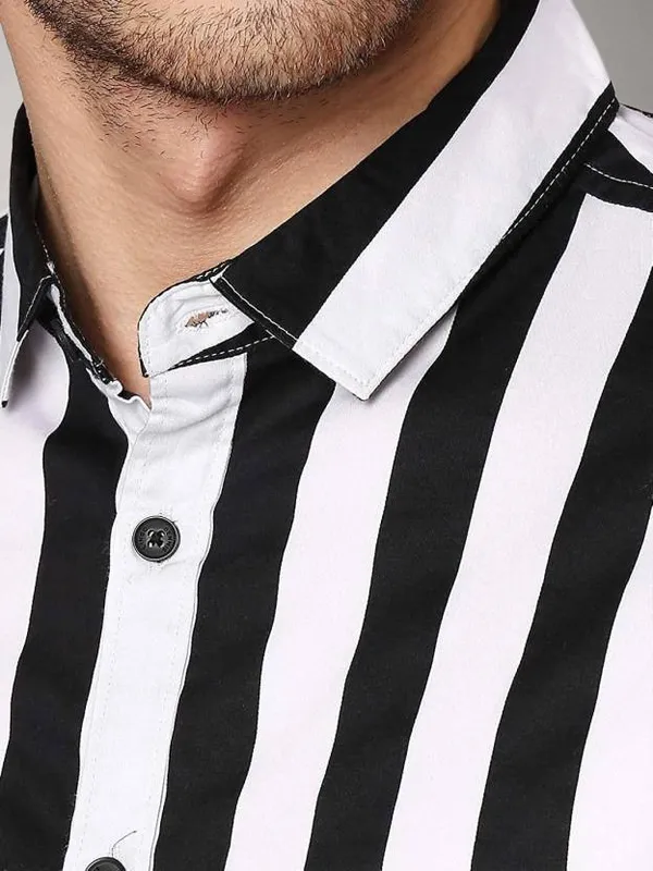 Black_&_White_Lycra_Blend_Full_Sleeve_Striped_Shirt_For_Men