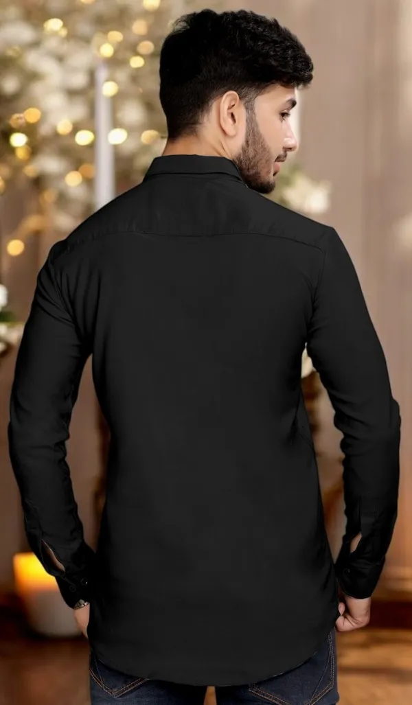 Black_Cotton_Blend_Full_Sleeve_Solid_Shirt_For_Men
