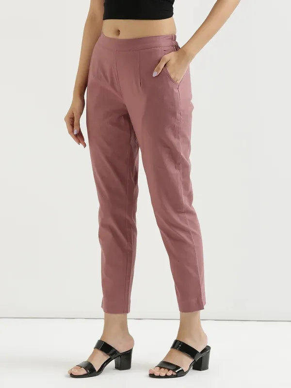 Pink_Pure_Linen_Solid_Casual_Trousers_For_Women