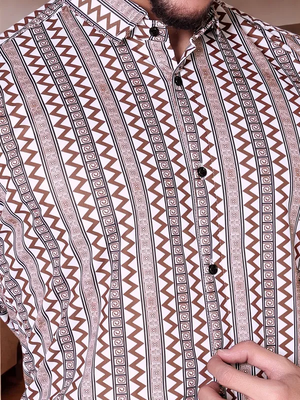 Black_Lycra_Blend_Full_Sleeve_Printed_Shirt_For_Men
