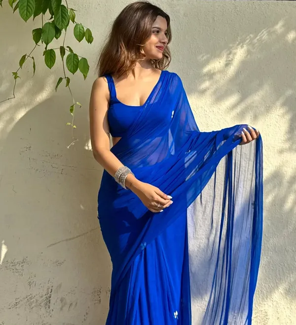 Royal_Blue_Georgette_Premium_&_Elegant_Saree_With_Unstiched_Blouse
