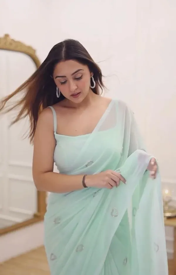 Mint_Georgette_Premium_&_Elegant_Saree_With_Unstiched_Blouse