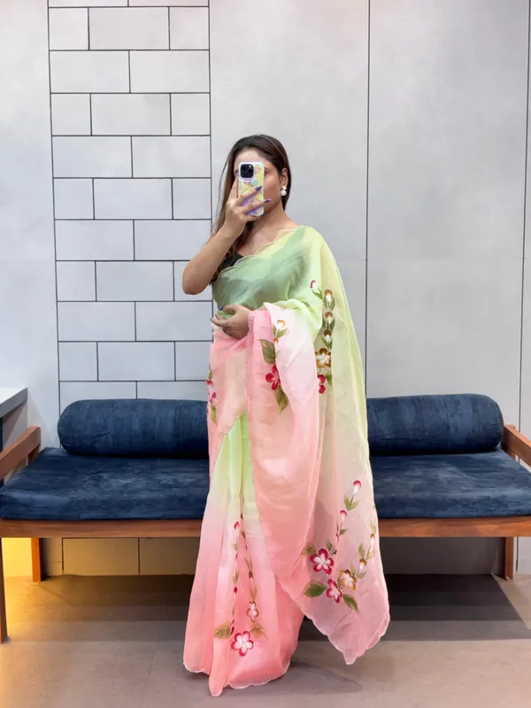 Multi_Soft_Silk_Premium_&_Elegant_Saree_With_Unstiched_Blouse