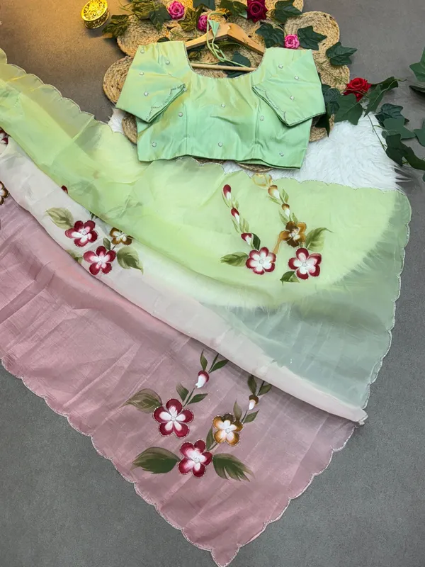 Multi_Soft_Silk_Premium_&_Elegant_Saree_With_Unstiched_Blouse