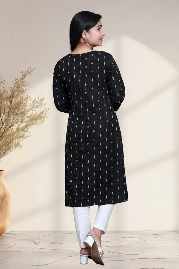 Black_Thread_Weaving_Design_Cotton_Blend_Long_Straight_Kurti