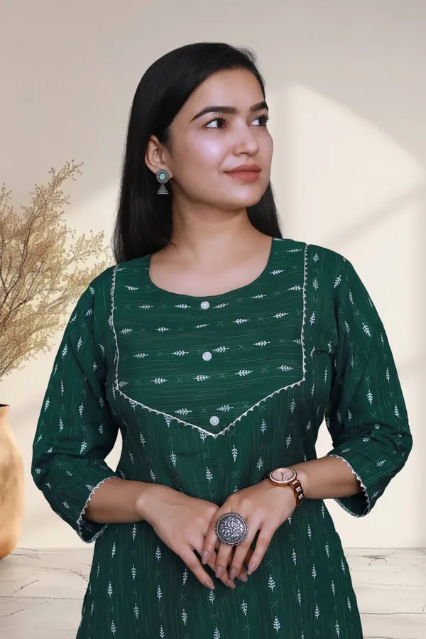 Bottle_Green_Thread_Weaving_Design_Cotton_Blend_Long_Straight_Kurti