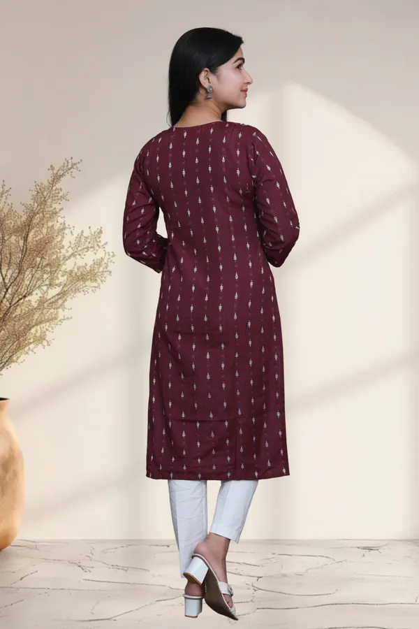 Maroon_Thread_Weaving_Design_Cotton_Blend_Long_Straight_Kurti