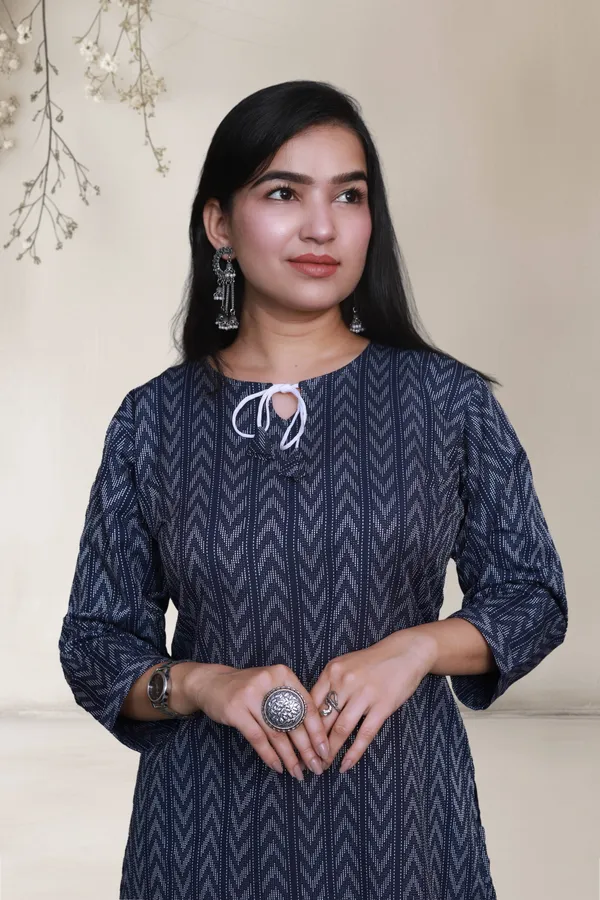 Navy_Blue_Thread_Weave_Cotton_Blend_Long_Straight_Kurti