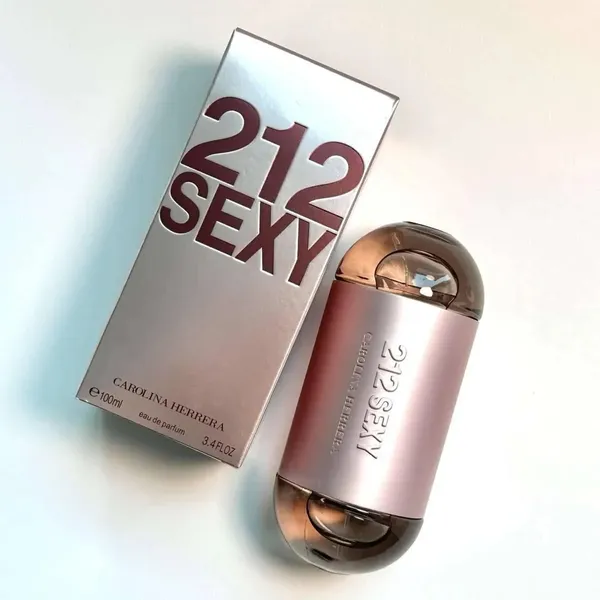 Carolina_Herrera_212_Sexy_Eau_De_Parfum_100ml_–_Sensual_Oriental_Floral_Perfume_For_Women