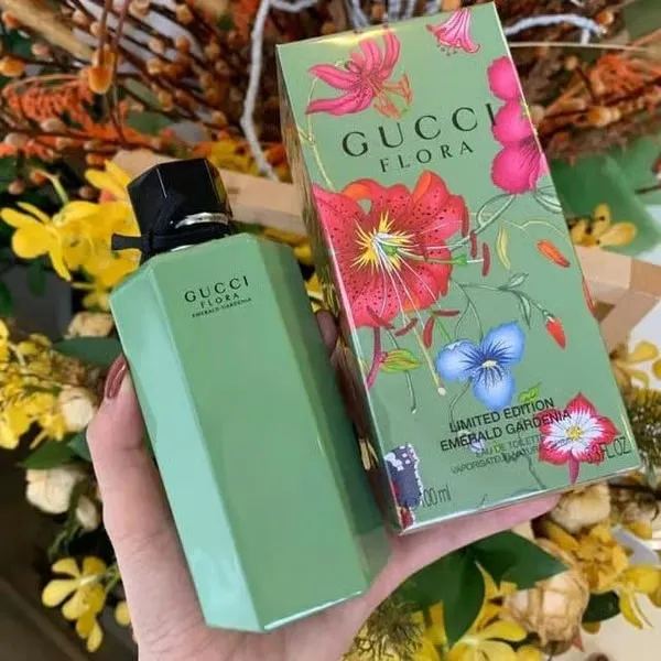 Gucci_Flora_Emerald_Gardenia_Eau_De_Toilette_100ml_–_Elegant_Floral_Fragrance_for_Women