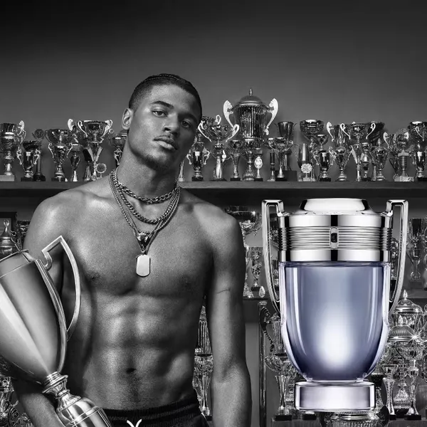 Paco_Rabanne_Invictus_Eau_De_Toilette_100ml_–_Fresh_Aquatic_Woody_Fragrance_For_Men