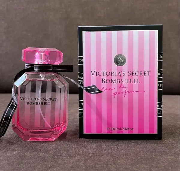 Victoria's_Secret_Bombshell_Eau_De_Parfum_100ml_–_Iconic_Fruity_Floral_Perfume_For_Women