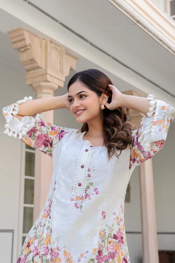 Cotton_white_floral_kurti__with_pant
