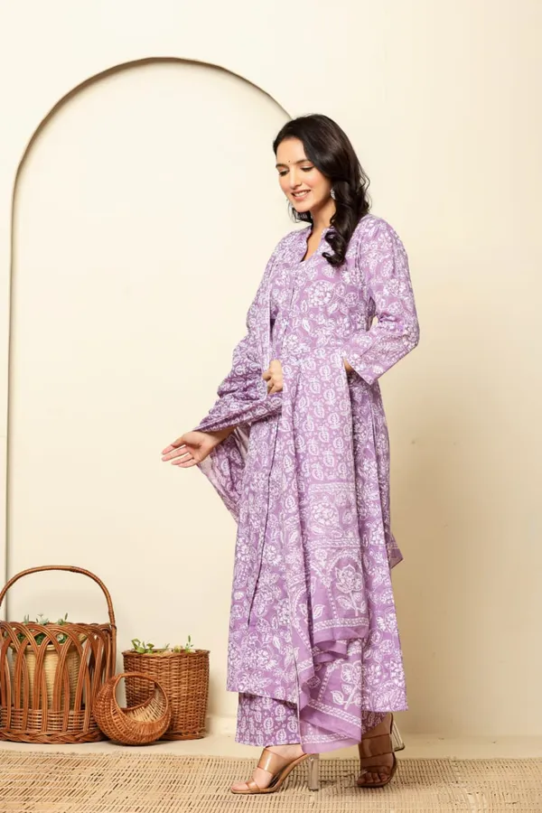 Lavender_Cotton_A-Line_3_piece_set_for_Women