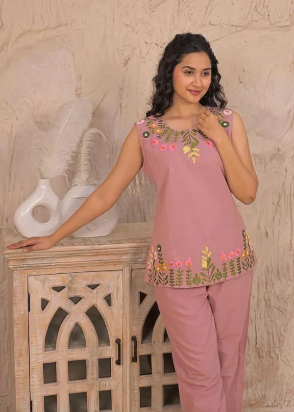 Pink_Cotton_Floral_Embroidered_Short_Co-Ord_Set_For_women