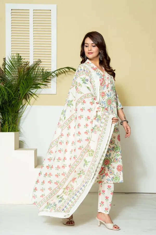 Off_White_Cotton_Straight_3_piece_set_For_Women