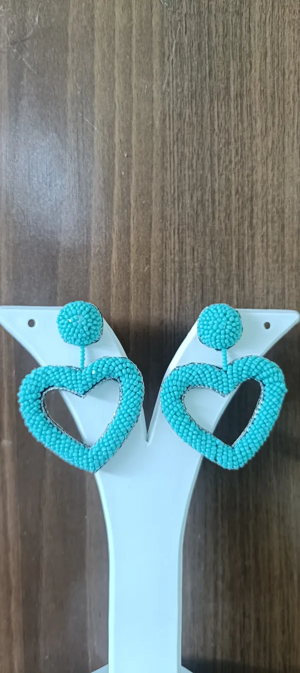 Turquoise_Beaded_Heart_Drop_Earrings_For_Women