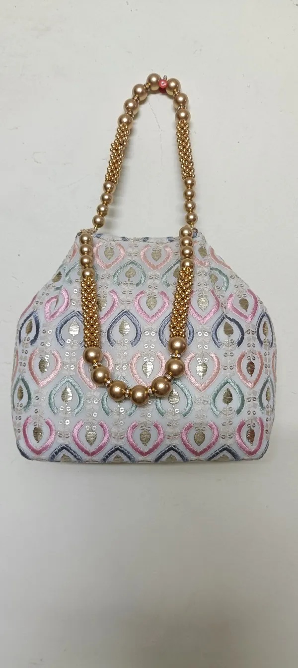 Cotton_Embroidered_Beaded_Handle_Potli_Handbag_For_Women
