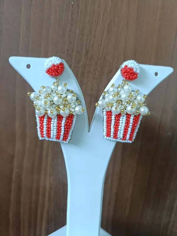 Red_White_Beaded_Popcorn_Bucket_Drop_Earrings_For_Women
