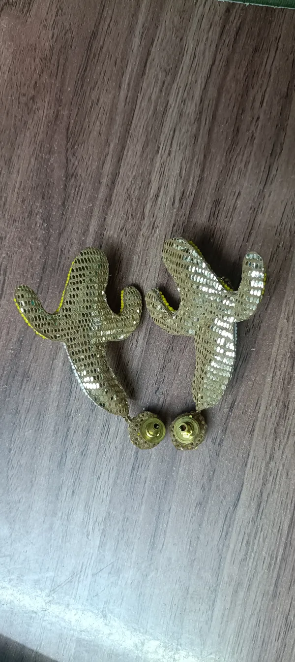 Gold_Beaded_Sequin_Banana_Statement_Earrings_For_Women