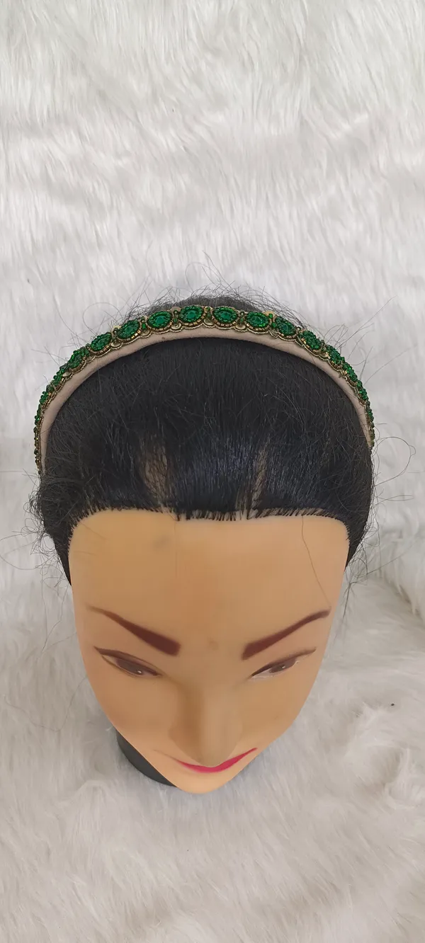 Green_Stone_Embellished_Metal_Hairband_For_Women