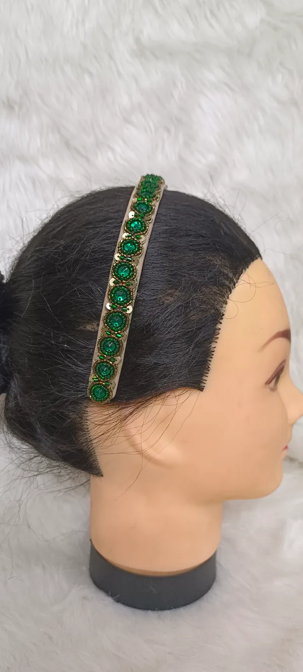 Green_Stone_Embellished_Metal_Hairband_For_Women