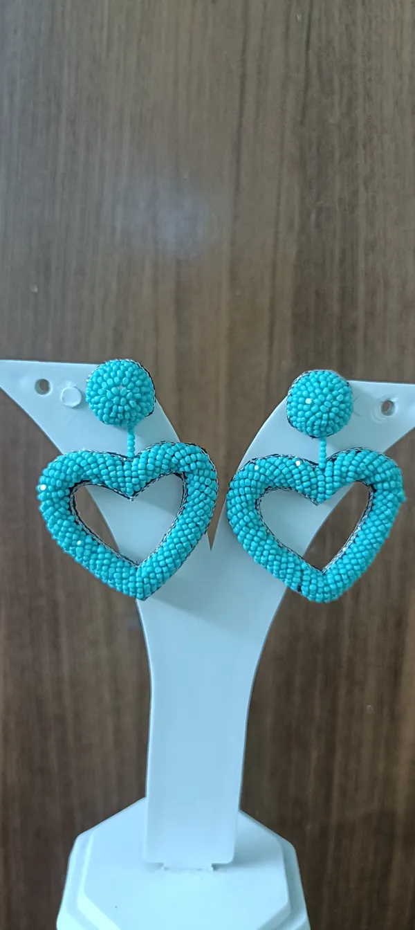 Turquoise_Beaded_Heart_Drop_Earrings_For_Women