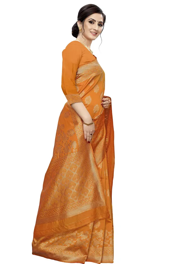 Gold_Poly_Silk_Jacquard_Premium_&_Elegant_Banarasi_Kanjivaram_Saree_With_Blouse_Piece_For_Women