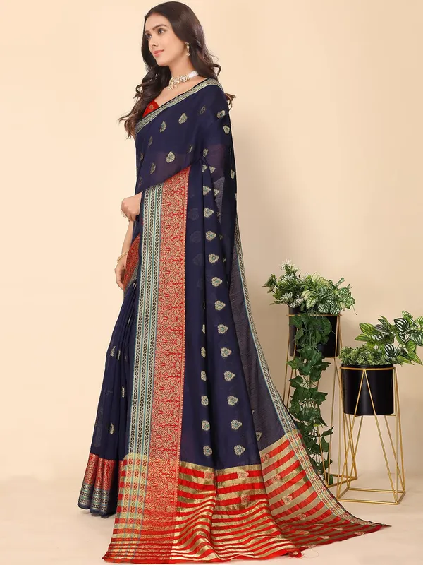 Navy_Blue_Cotton_Silk_Premium_&_Elegant_(_Zari_Ethnic_Motifs_)_Maheshwari_Saree_With_Blouse_Piece_For_Women