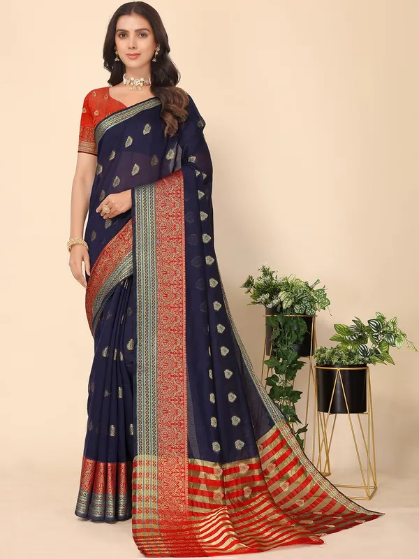 Navy_Blue_Cotton_Silk_Premium_&_Elegant_(_Zari_Ethnic_Motifs_)_Maheshwari_Saree_With_Blouse_Piece_For_Women