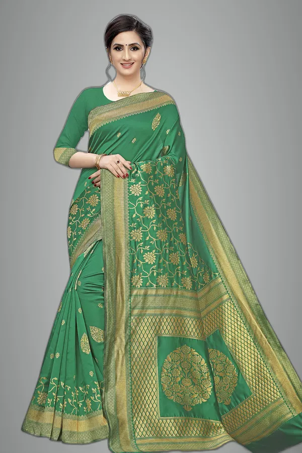 Green_Jacquard_Premium_&_Elegant_Banarasi_Saree_With_Blouse_Piece_For_Women