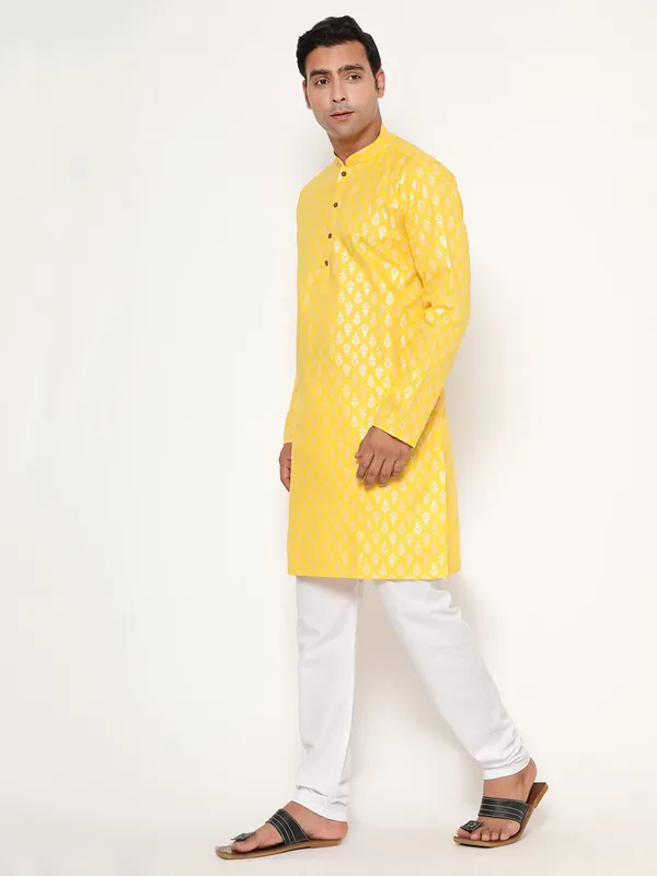 Lemon_Yellow_Dupion_Silk_Premium_&_Elegant_Regular_Kurta_&_Pajama_Set_For_Men