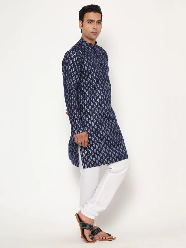 Navy_Blue_Dupion_Silk_Premium_&_Elegant_Regular_Kurta_&_Pajama_Set_For_Men
