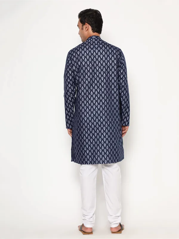 Navy_Blue_Dupion_Silk_Premium_&_Elegant_Regular_Kurta_&_Pajama_Set_For_Men