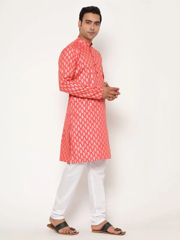 Peach_Dupion_Silk_Premium_&_Elegant_Regular_Kurta_&_Pajama_Set_For_Men