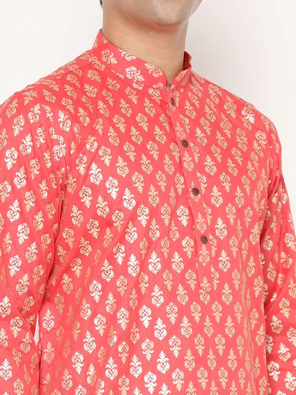 Peach_Dupion_Silk_Premium_&_Elegant_Regular_Kurta_&_Pajama_Set_For_Men
