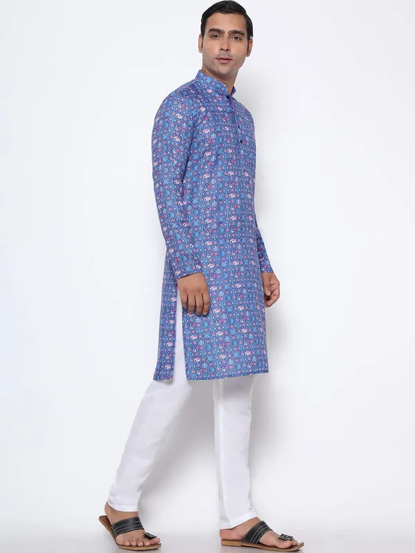 Blue_Cotton___Premium_&_Elegant_Regular_Kurta_&_Pajama_Set_For_Men