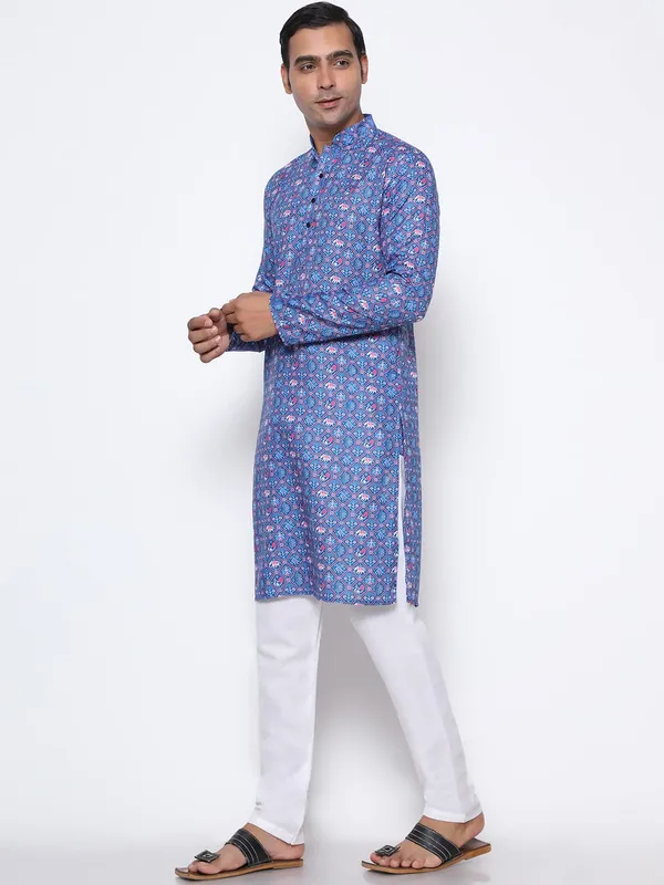 Blue_Cotton___Premium_&_Elegant_Regular_Kurta_&_Pajama_Set_For_Men