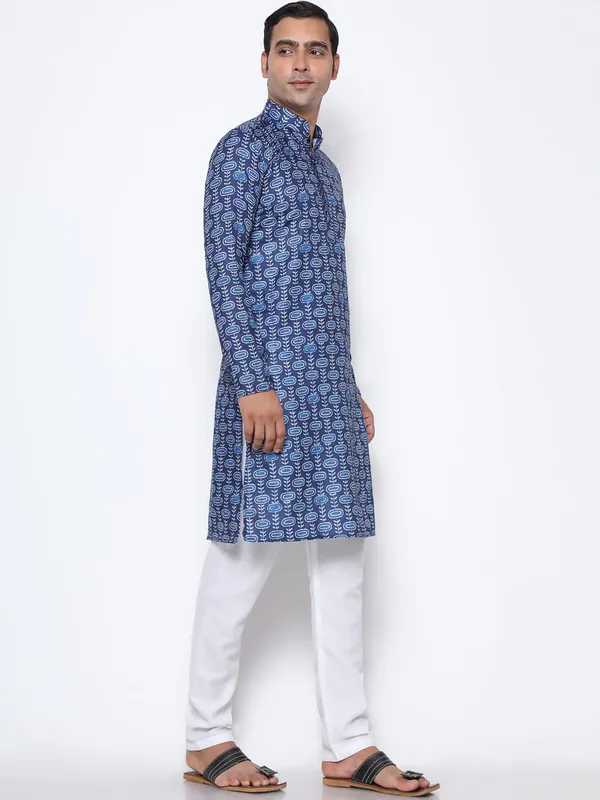 Navy_Blue_Cotton___Premium_&_Elegant_Regular_Kurta_&_Pajama_Set_For_Men