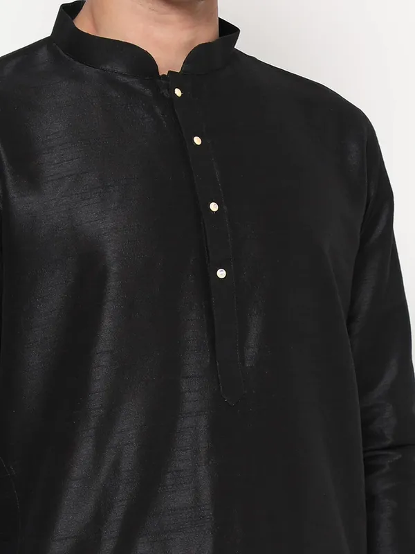 Black_Dupion_Silk_Premium_&_Elegant_Regular_Kurta_&_Pajama_Set_For_Men