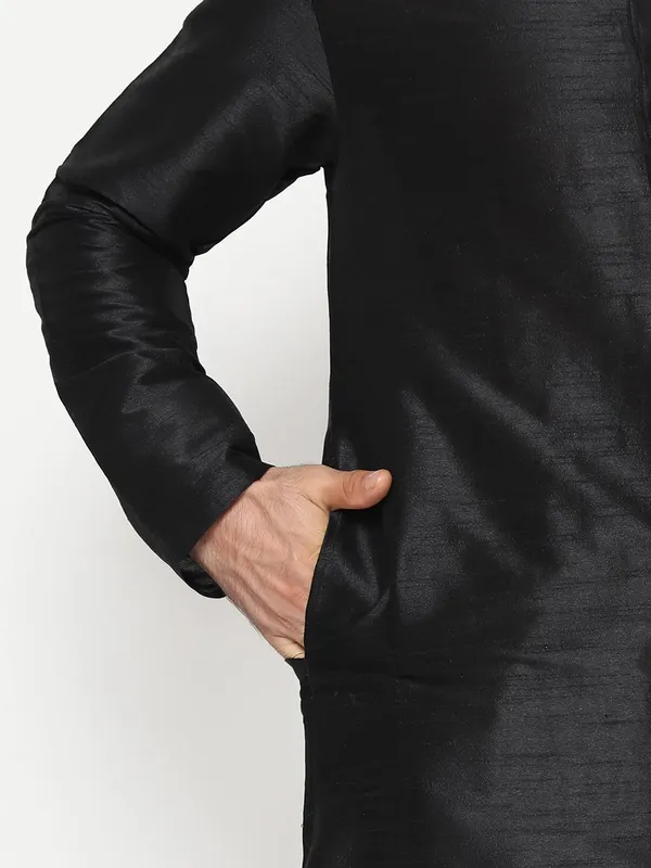 Black_Dupion_Silk_Premium_&_Elegant_Regular_Kurta_&_Pajama_Set_For_Men