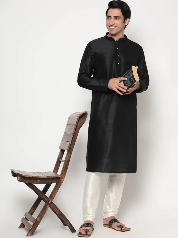 Black_Dupion_Silk_Premium_&_Elegant_Regular_Kurta_&_Pajama_Set_For_Men