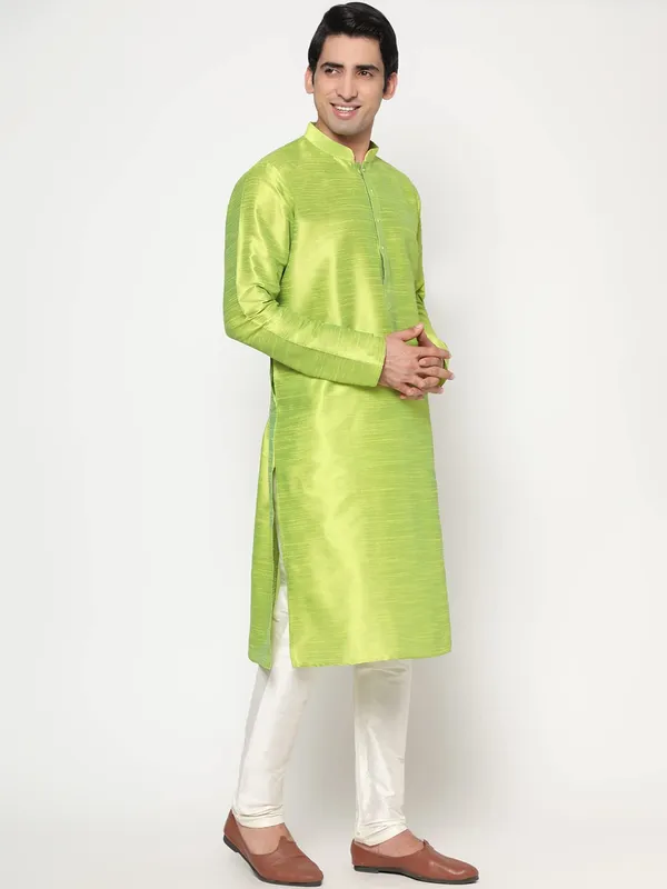 Flrsnt_Dupion_Silk_Premium_&_Elegant_Regular_Kurta_&_Pajama_Set_For_Men