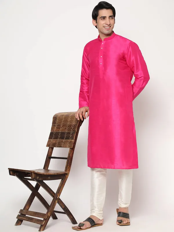 Fuchsia_Dupion_Silk_Premium_&_Elegant_Regular_Kurta_&_Pajama_Set_For_Men
