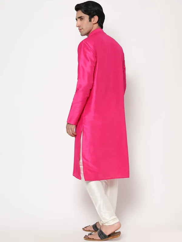 Fuchsia_Dupion_Silk_Premium_&_Elegant_Regular_Kurta_&_Pajama_Set_For_Men